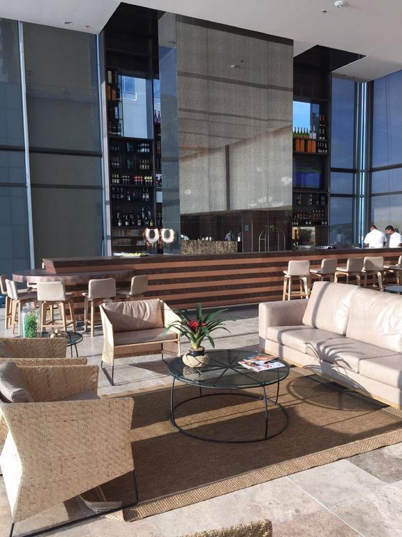 Estelar Cartagena De Indias Hotel Y Centro De Convenciones Buitenkant foto The bar at the 101 lounge