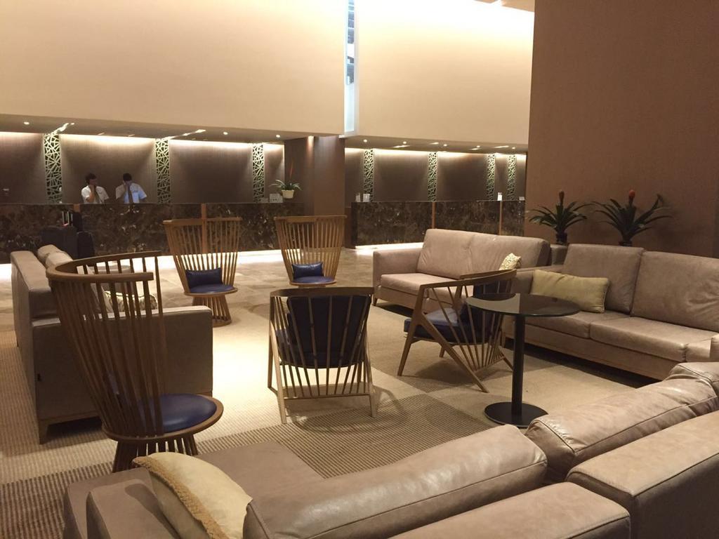 Estelar Cartagena De Indias Hotel Y Centro De Convenciones Buitenkant foto The lounge at the airport